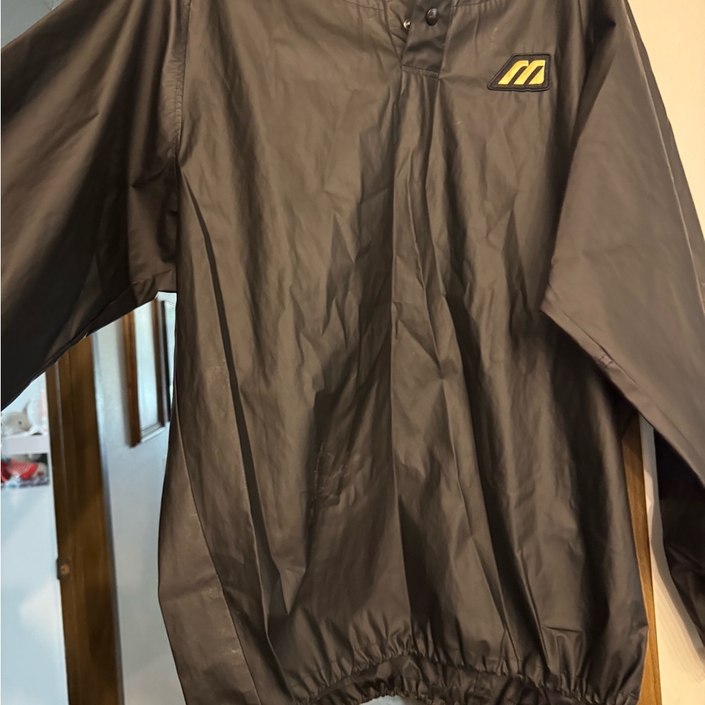 Mizuno Black Snap-Button Jacket